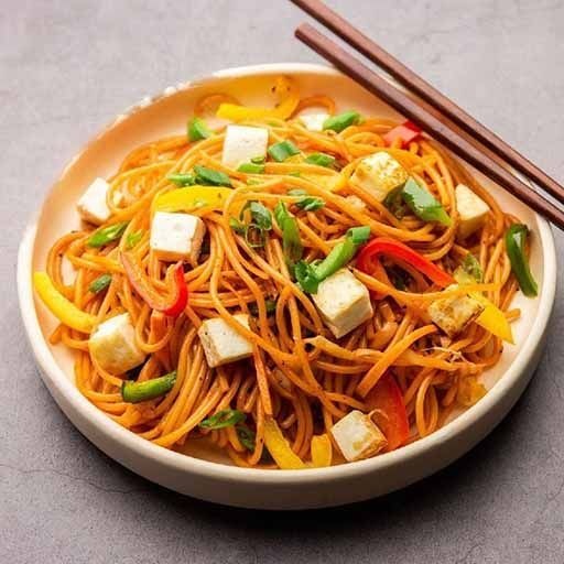 Mixed Veg Noodles Schezwan (Veg, Paneer, Mushroom, Baby Corn)